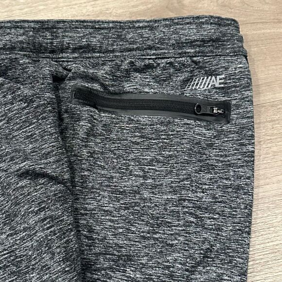 American Eagle Flex Active Lightweight Relaxed Gym Workout Sweatpant Joggers - Picture 5 of 6